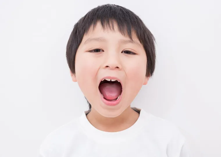 Ⅰ期治療(顎の成長を利用して土台を整える期間)