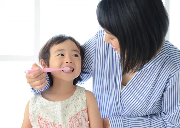 子どものうちに矯正を始めたほうがよい理由