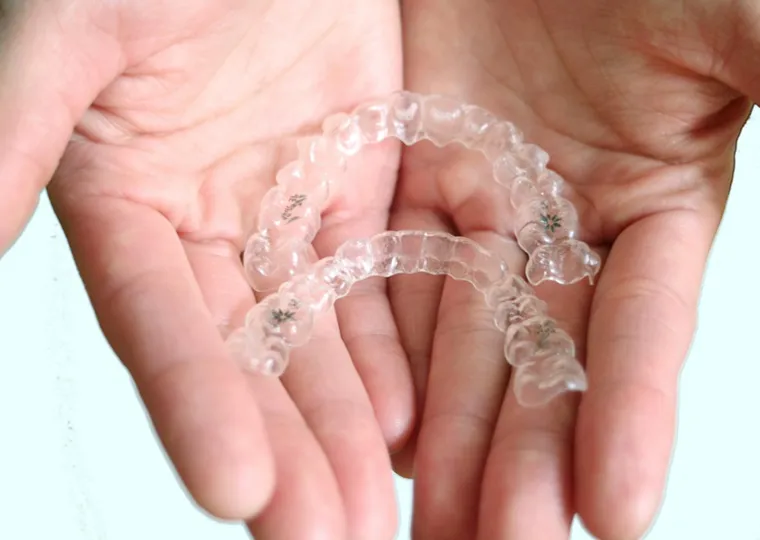 マウスピース型矯正装置(インビザラインファースト)