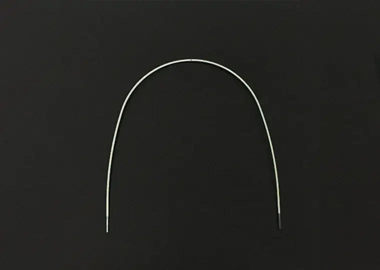 ホワイトワイヤー