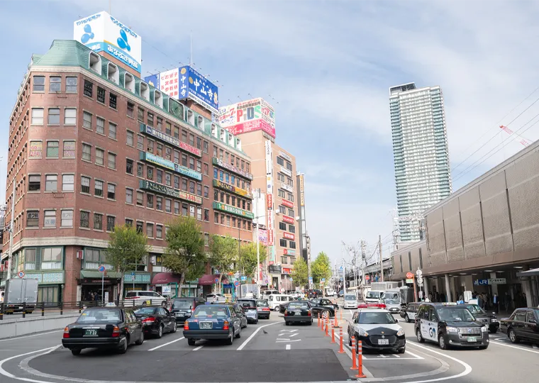 JR三宮駅すぐ近く土曜は17時まで診療